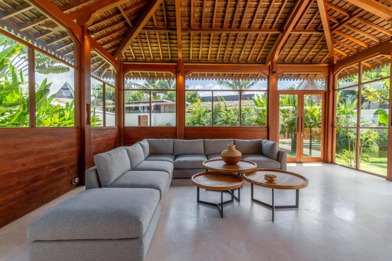 Alea Estate Villa Kerobokan  Exterior photo